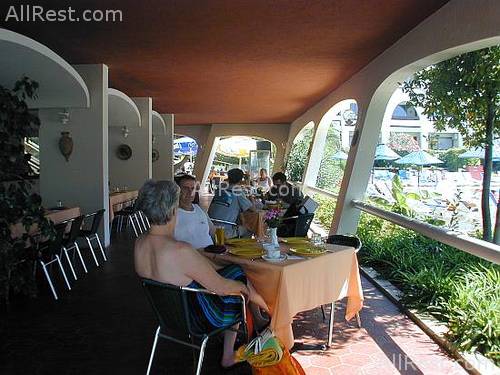 Imbat Hotel 13